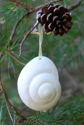 white-shell-ornaments (280x413, 16Kb)