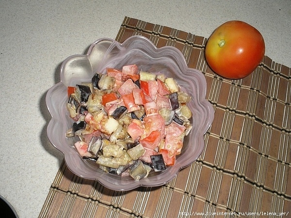 Салат из вареной кукурузы с огурцами, яйцами и сыром — рецепт с фото пошагово