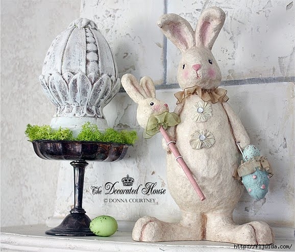 The Decorated House Easter 2012 Mantel Bunny (578x494, 183Kb)
